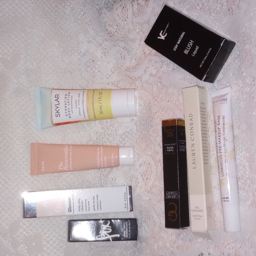 Make Up  & Skincare Bundle